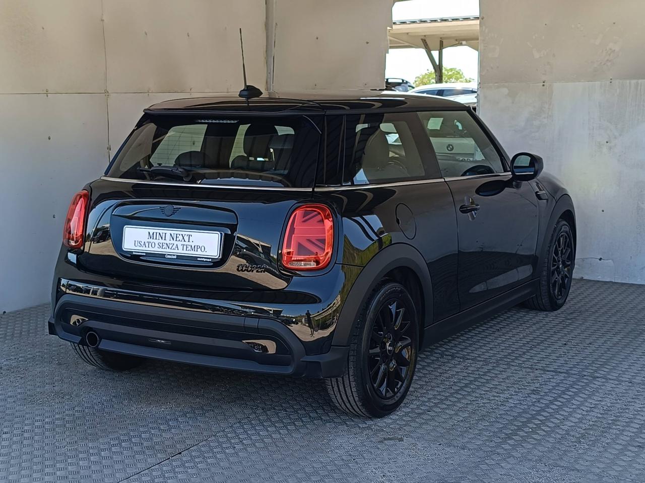 MINI Mini IV F56 2021 3p - Mini 3p 1.5 Cooper Classic auto