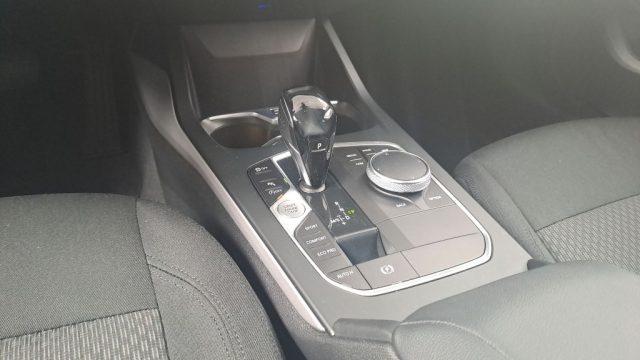 BMW 116 d 5p. Advantage Aut.