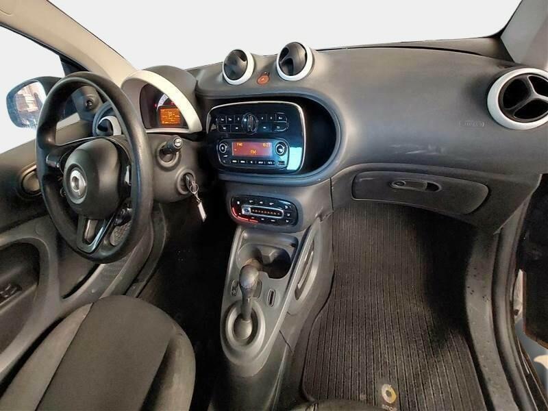 SMART FORTWO 70 1.0 52kW youngster twinamic