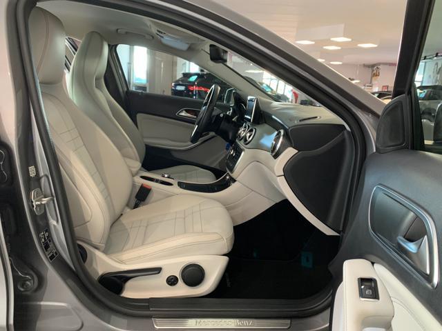 MERCEDES-BENZ GLA 220 CDI Automatic 4Matic Premium