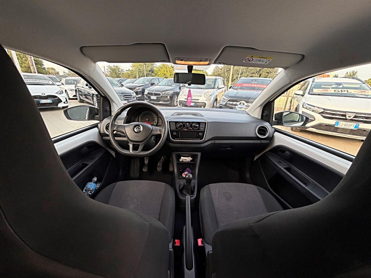 Volkswagen up! 1.0 5p. move