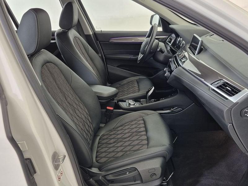 BMW X1 F48 2019 Benzina sdrive18i xLine 136cv auto