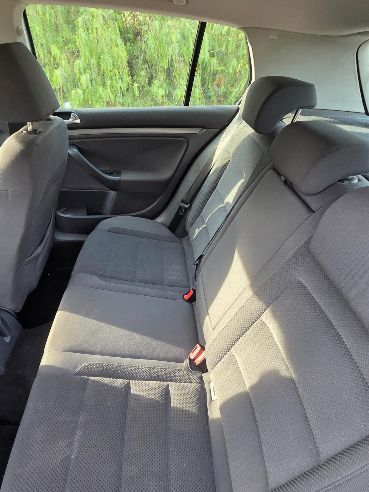 Volkswagen Golf 1.9 TDI 5p. Comfortline