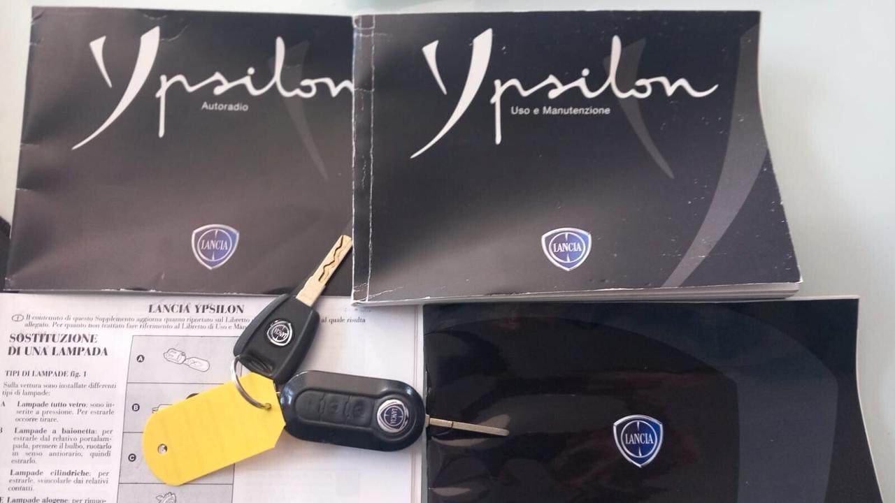 Lancia Ypsilon 1.2 69 CV Platinum