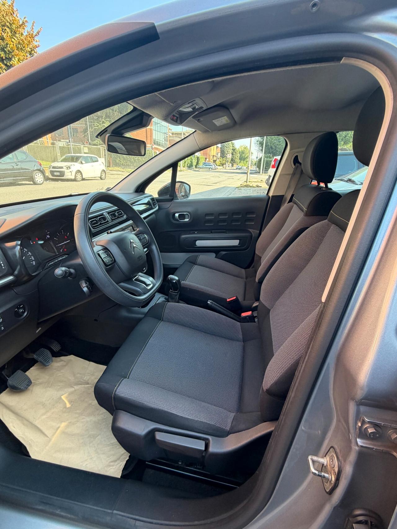 Citroen C3 PureTech 82 S&S Uptown