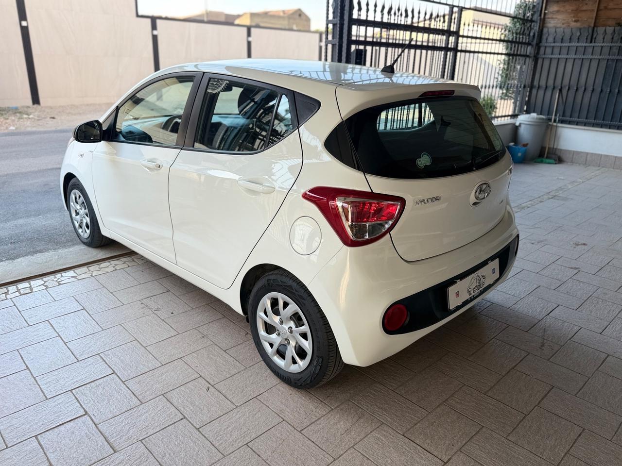 Hyundai i10 1.0 gpl Econext Login