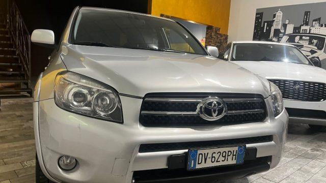 TOYOTA RAV 4 MY23 RAV4 Crossover 2.2 D-Cat 177 CV Luxury