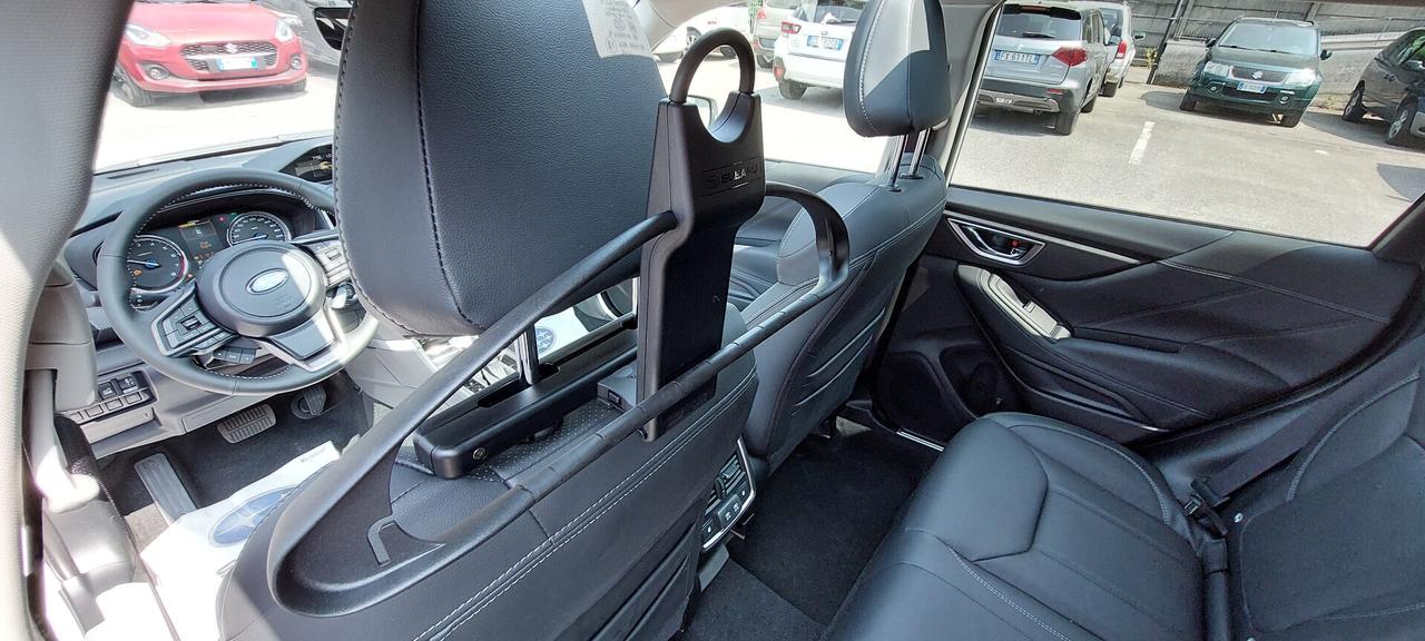 Subaru Forester 2.0 e-Boxer Lineartronic Premium