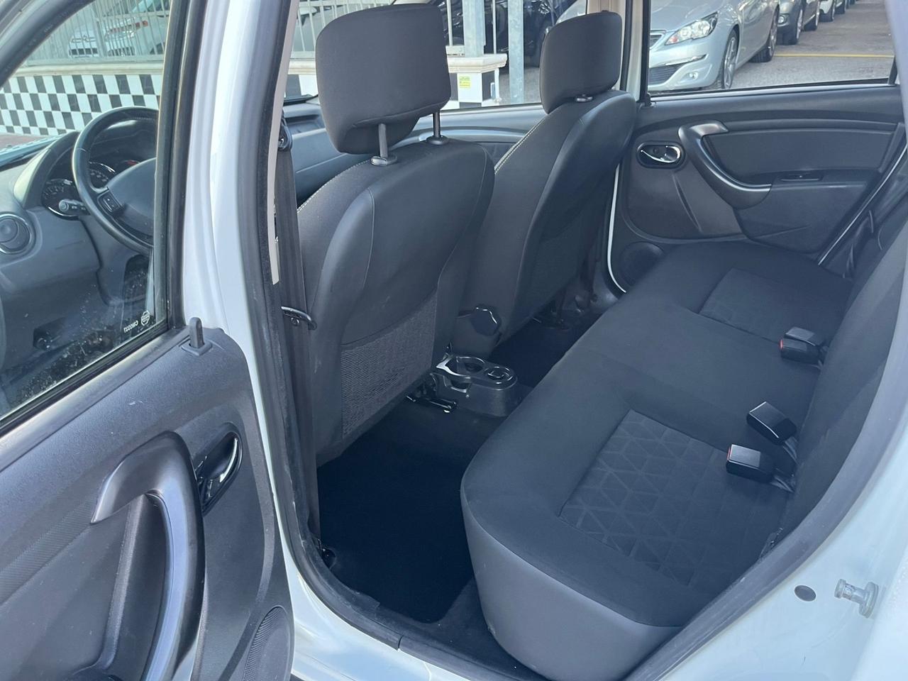 Dacia Duster 1.6 GPL Lauréate Unipro 2015