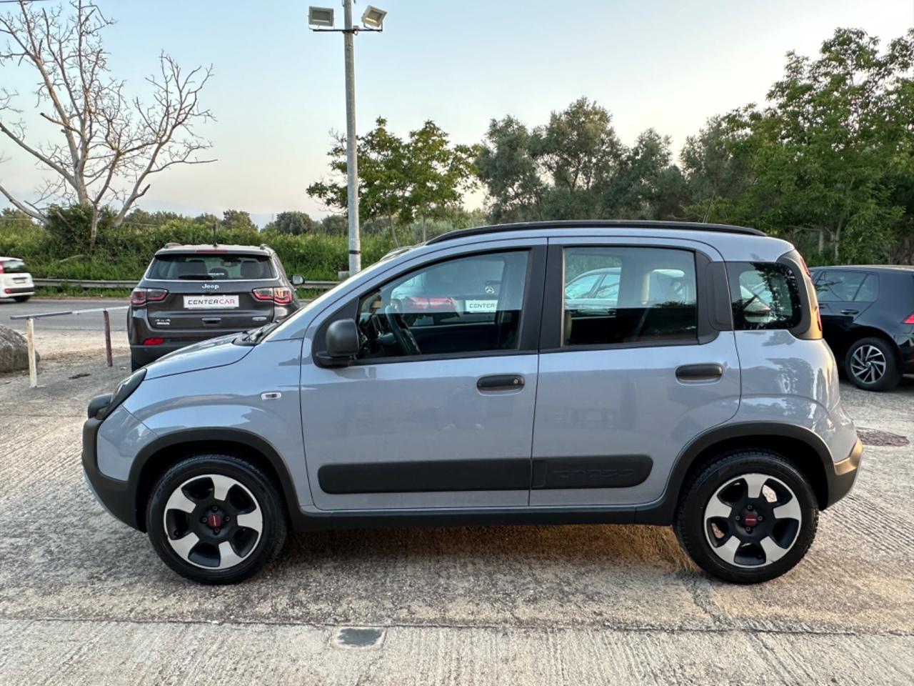 Fiat Panda 1.0 FireFly S&S Hybrid City Cross