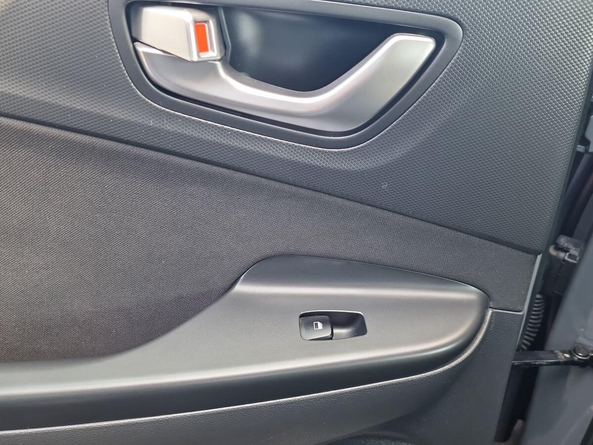 HYUNDAI KONA 1.0 T-GDI 48V XLINE