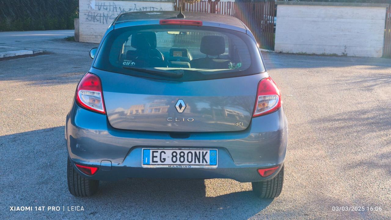 Renault Clio 1.5 dCi 75CV 20th DINAMIQUE 2011