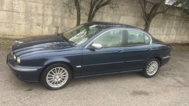 Jaguar X-Type 2.2D cat Executive