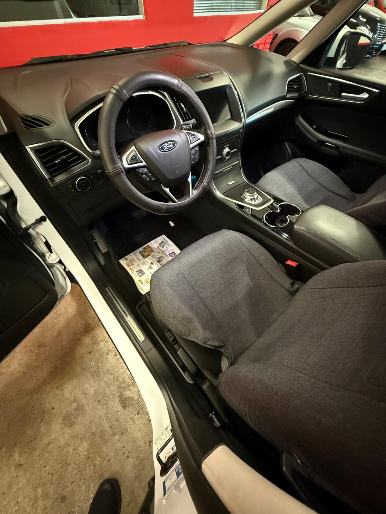 Ford Galaxy 7posti con gancio traino