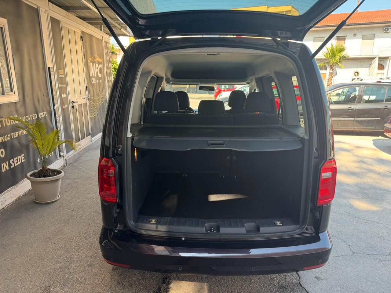 Volkswagen Caddy 1.4 TGI Comfortline Soli 100 Mila Km