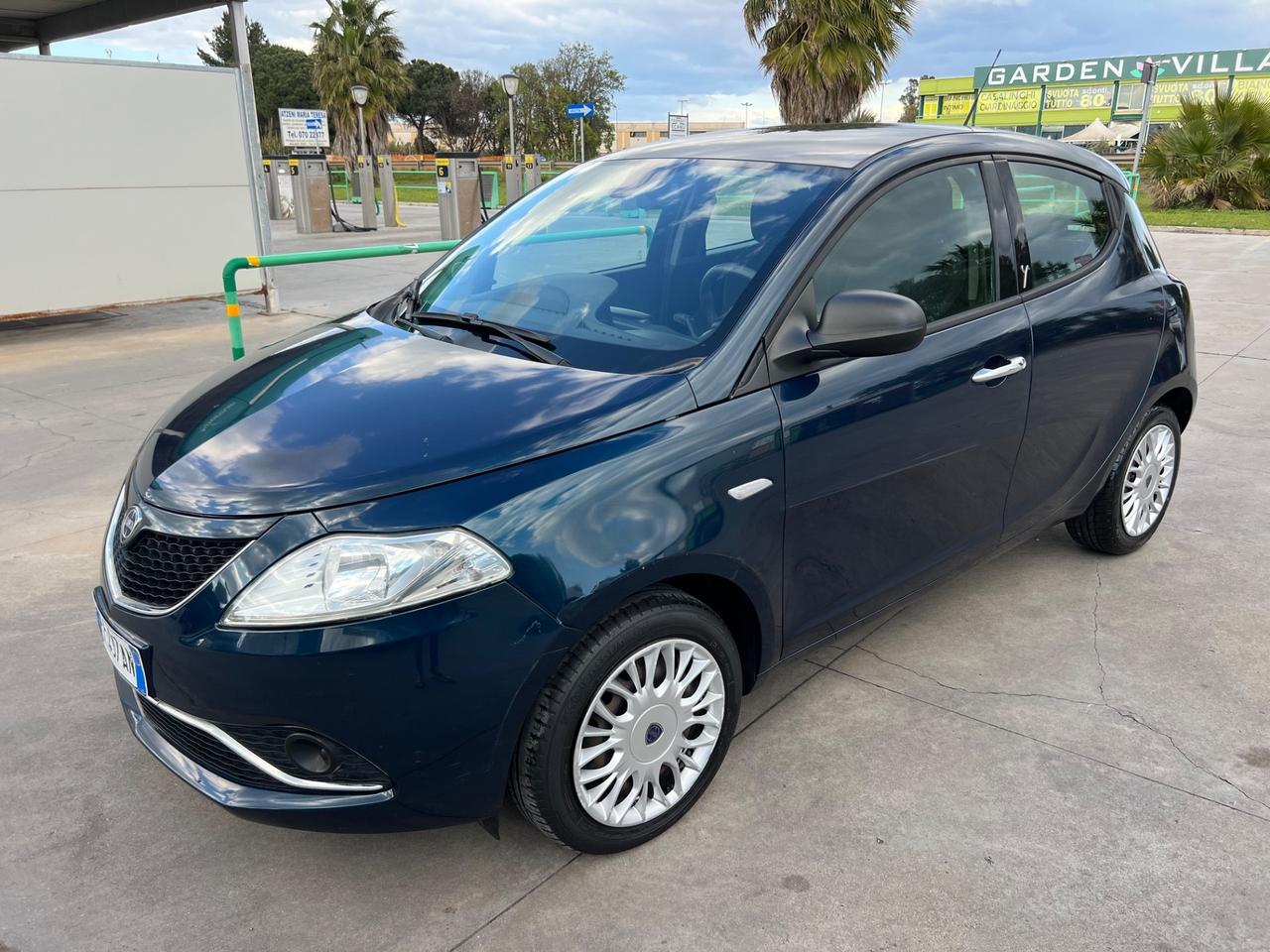 Lancia Ypsilon 1.2 69 CV 51 Mila Km 2016