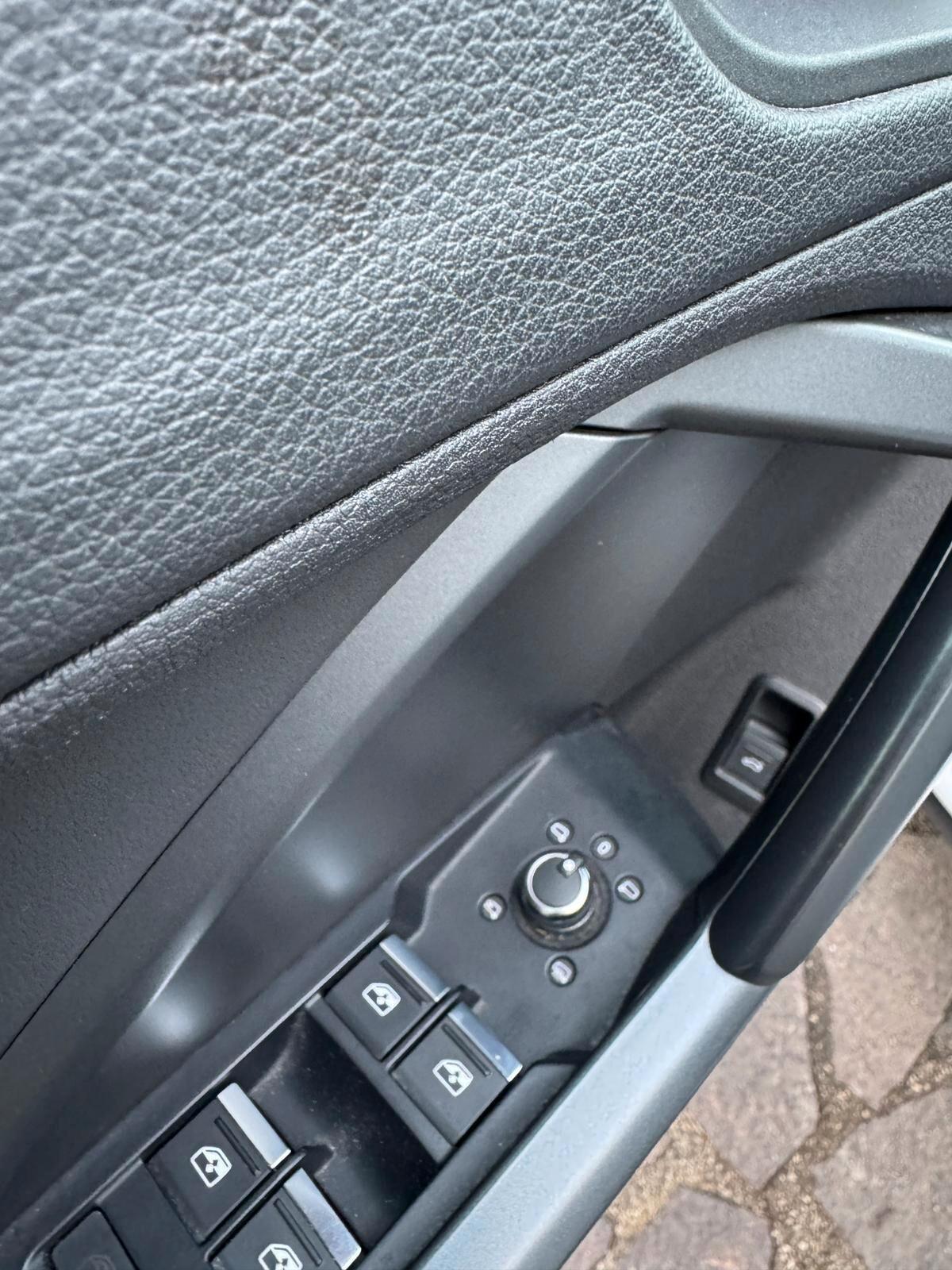 Audi Q3 2.0 TDI 150 CV S line Edition tronic