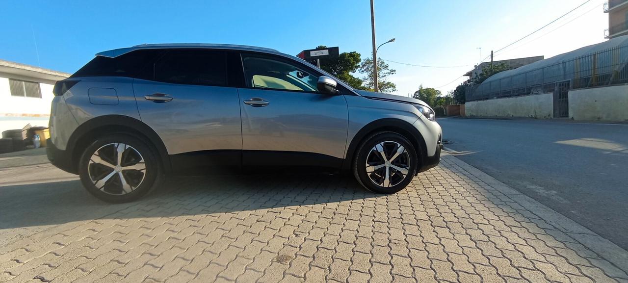 Peugeot 3008 BlueHDi 130 S&S Business