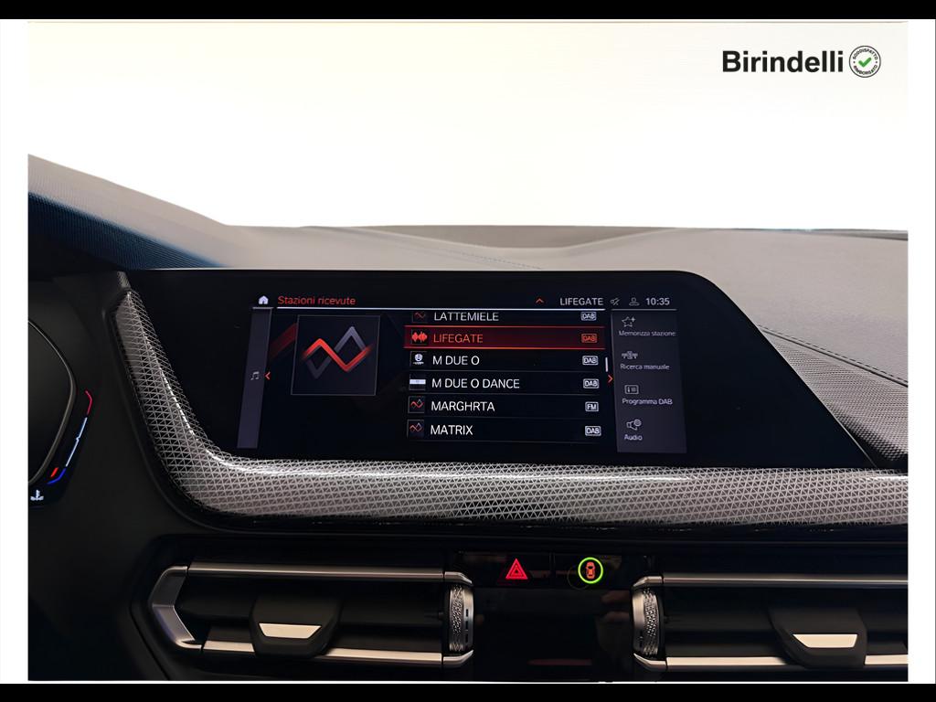 BMW Serie 1 (F40) - 118d 5p. Msport