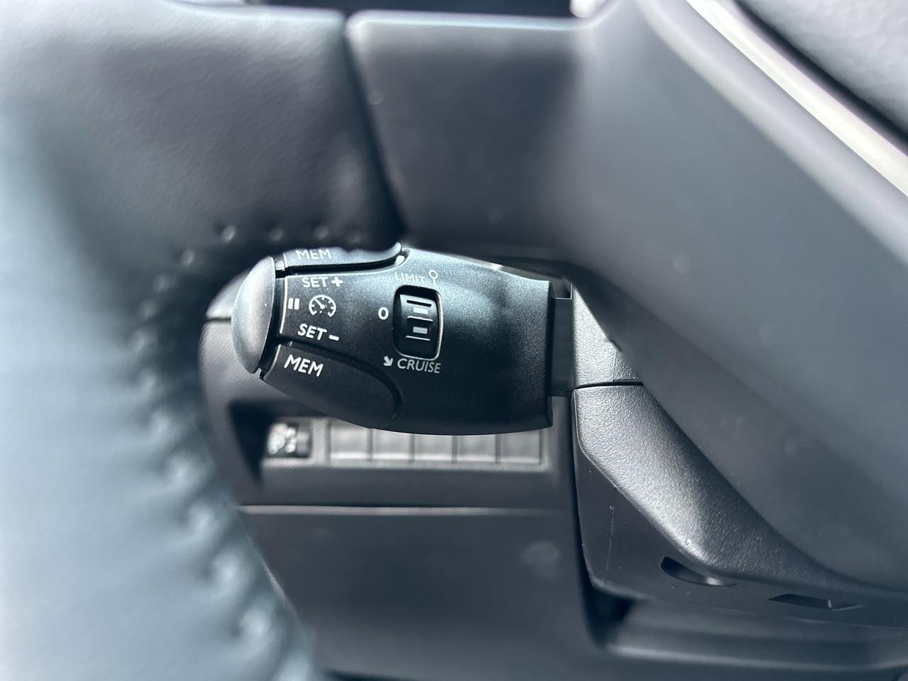 PEUGEOT 208 II 2023 - 208 1.2 hybrid Allure 110cv e-dcs 6