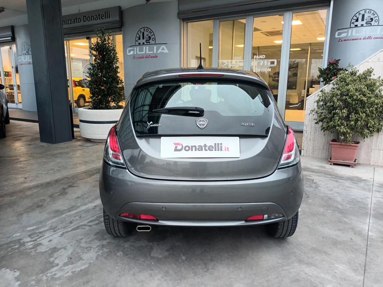 Lancia Ypsilon 1.0 GOLD Hybrid FireFly 5 porte S&S 70 CV