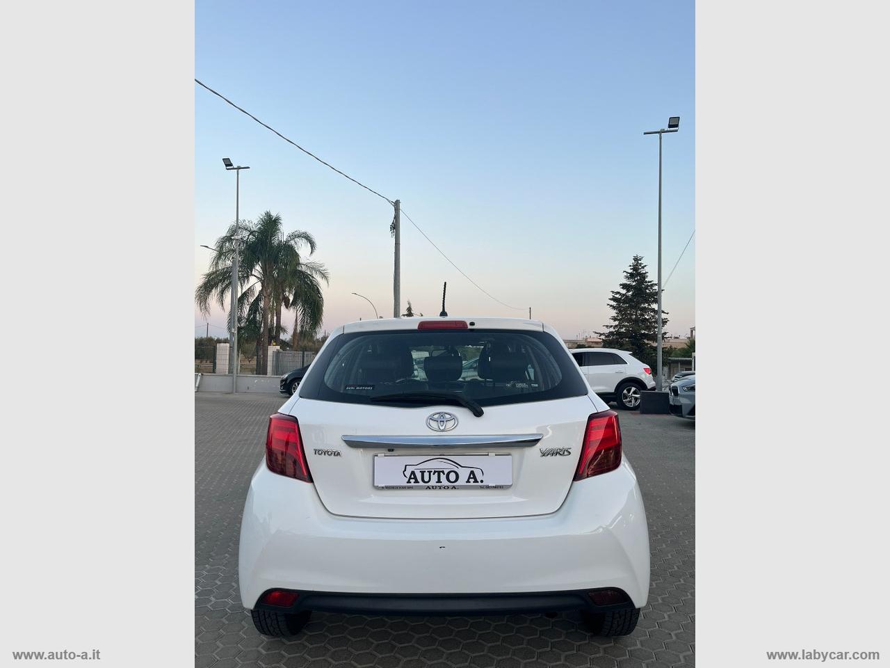 TOYOTA Yaris 1.3 5p. Style