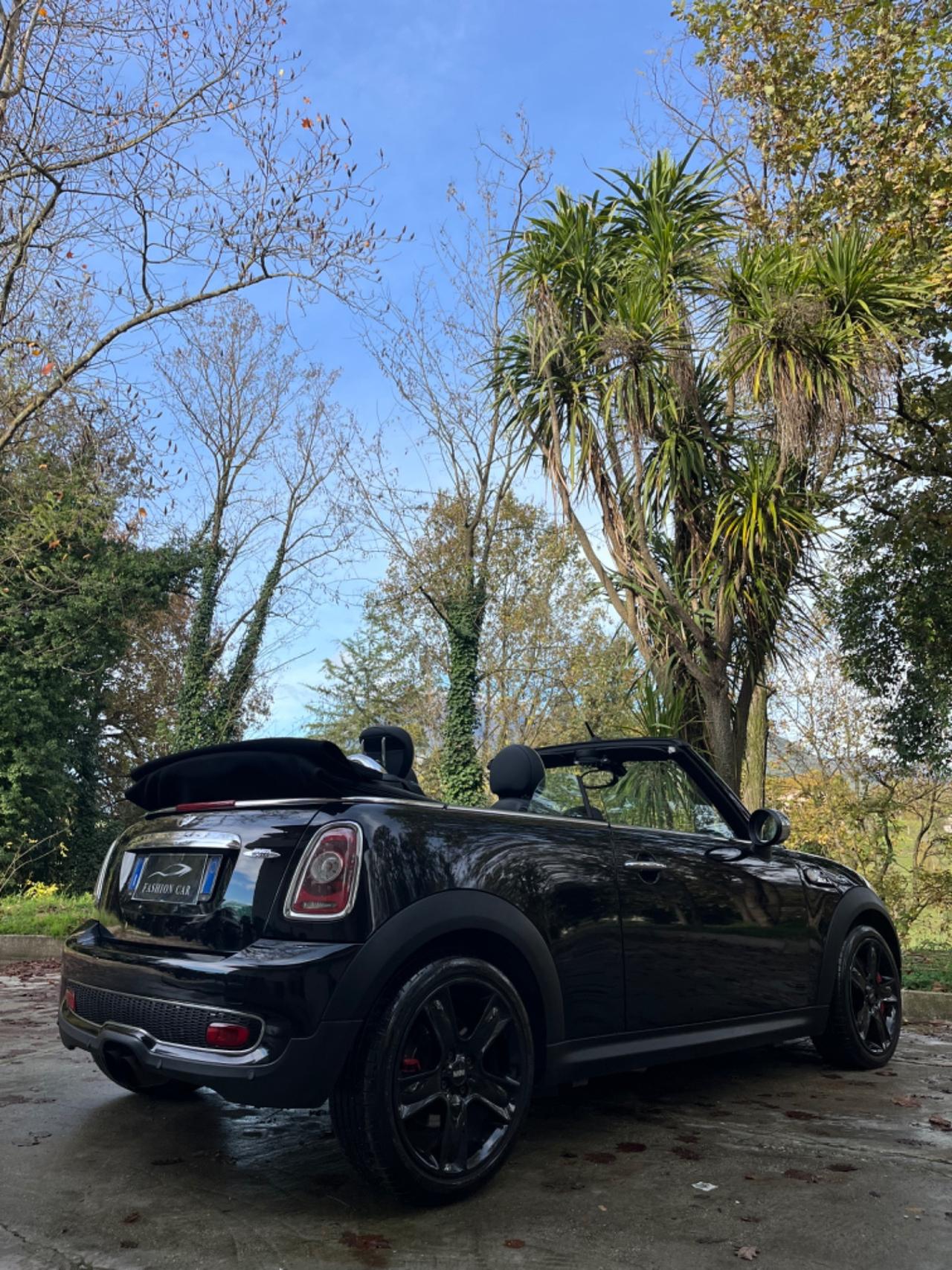 Mini 1.6 16V John Cooper Works Cabrio