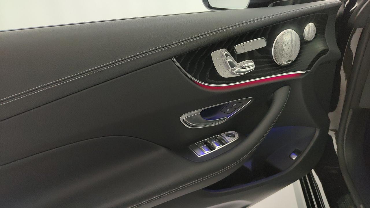 Mercedes-Benz E Coupe 300 d mhev (eq-boost) Premium Plus 4matic auto