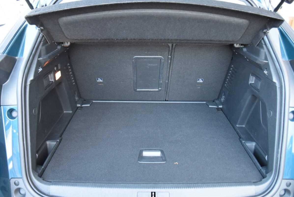 Peugeot 3008 II 1.5 bluehdi Allure Pack s&s 130cv