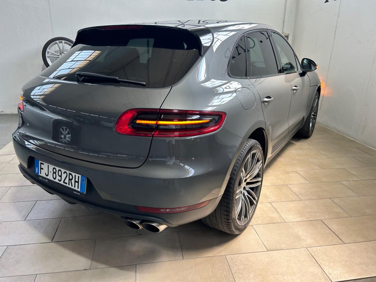 Porsche Macan 3.0 S