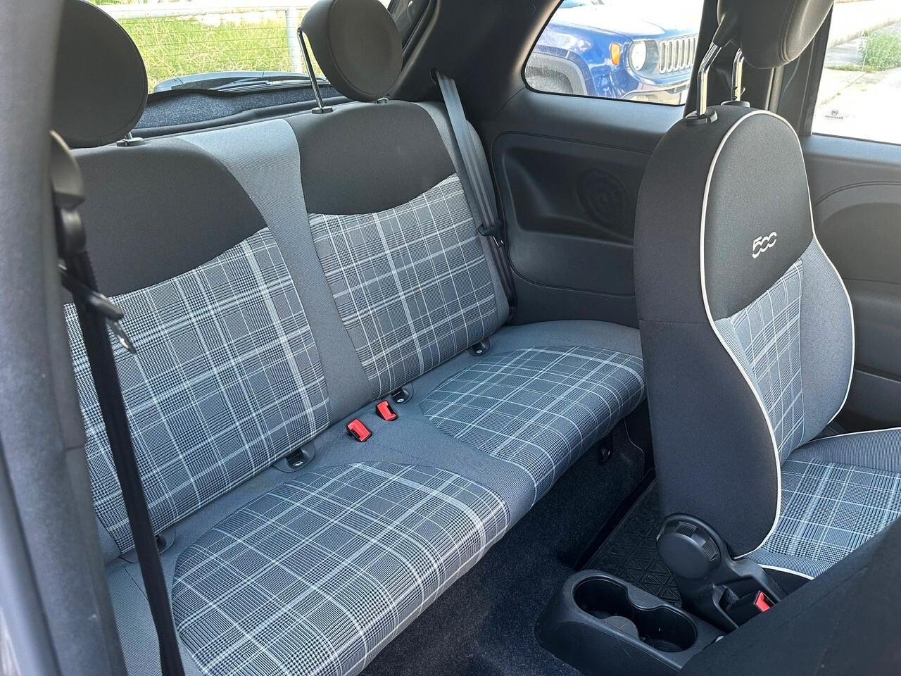 Fiat 500 1.0 Hybrid Lounge solo 14.000 km!!! pari al nuovo