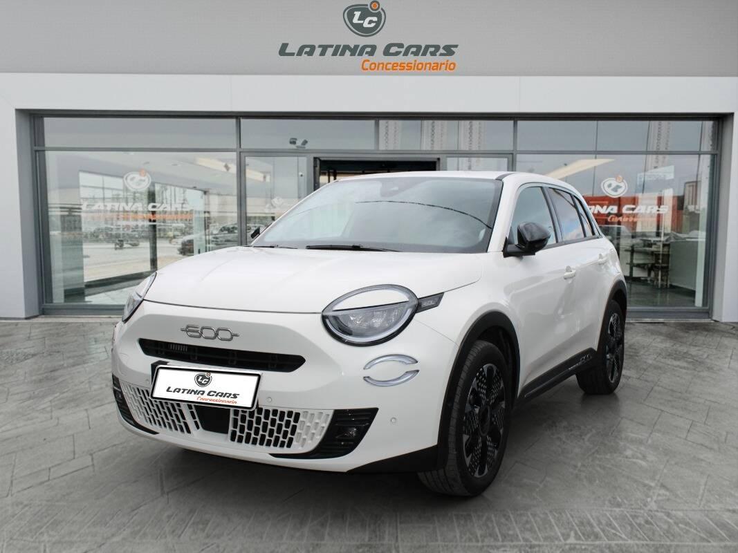 Fiat 600 1.2 hybrid La Prima 110cv auto Con NAVIGATORE