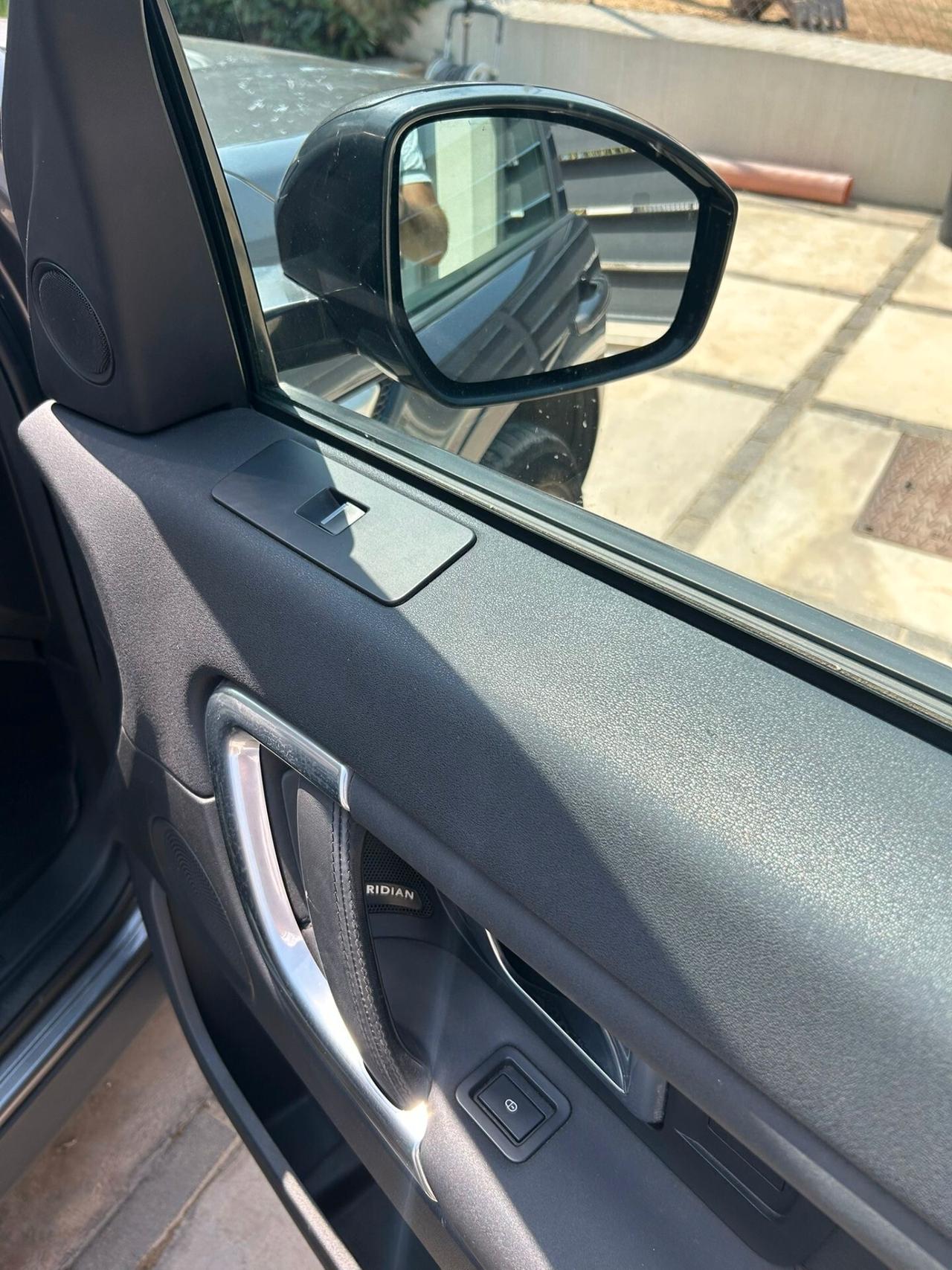 Land Rover Discovery Sport 2.0 TD4 150 CV HSE