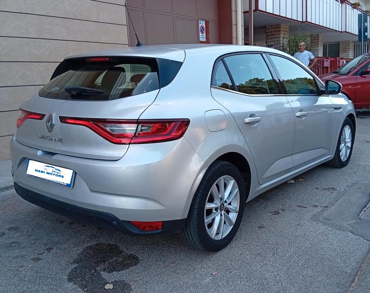 Renault Megane 110 CV Energy Intens
