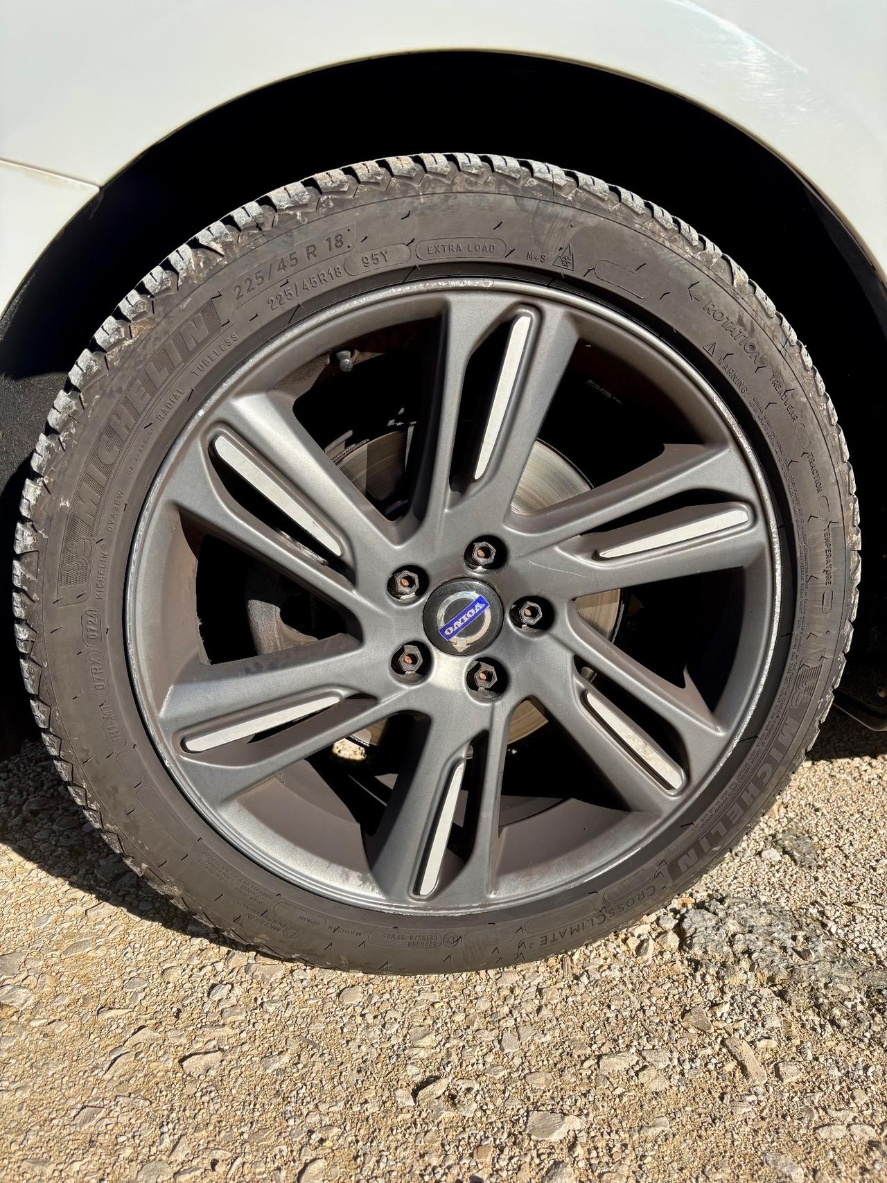 Volvo V40 Cross Country D2 1.6 Summum