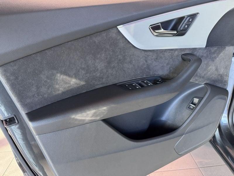 Audi Q8 50 TDI 286cv quattro tiptronic Sport