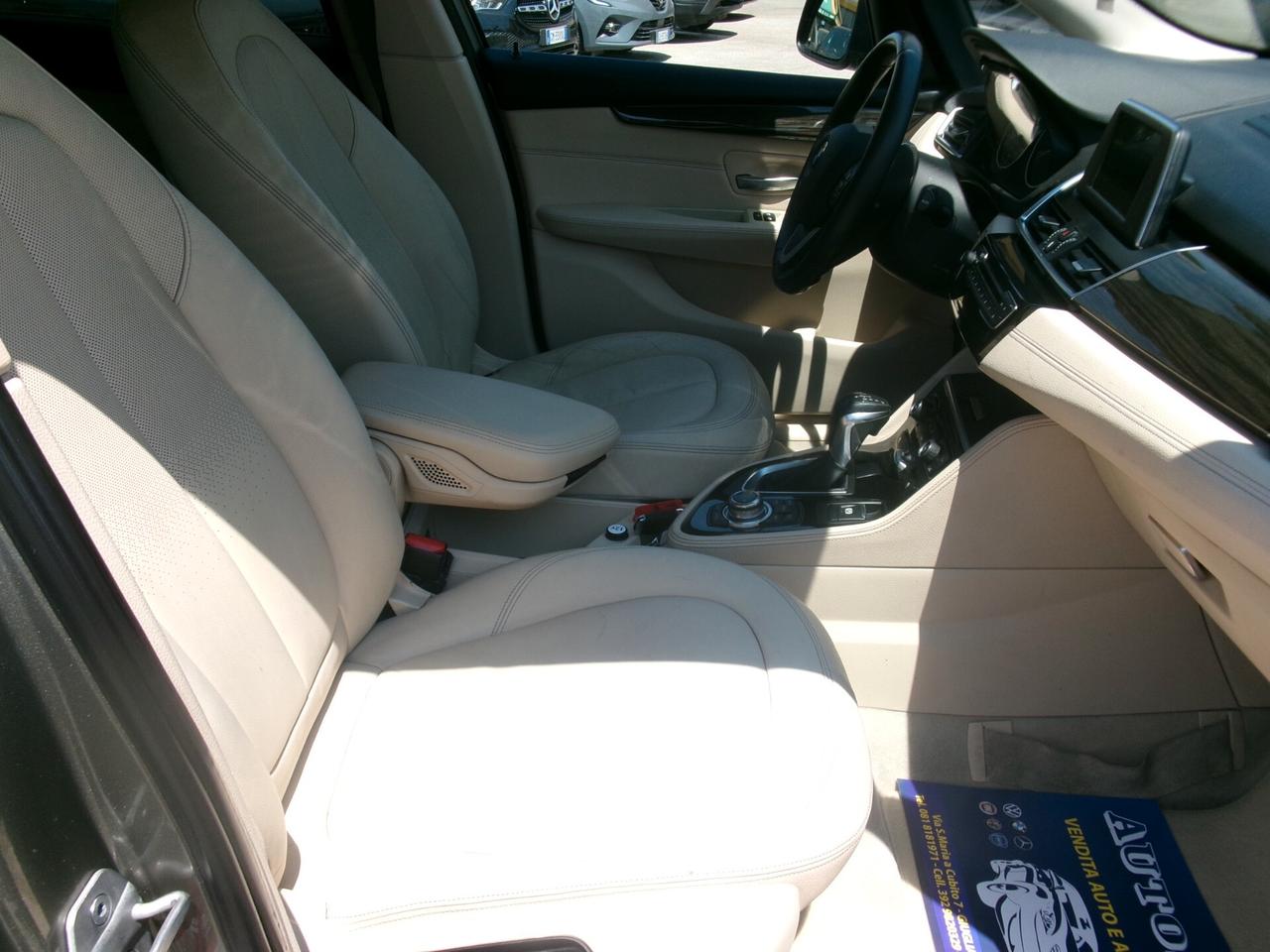 BMW 218 D 2.0 150CV ACTIVE TOURER LUXURY AUTOMATICA/NAVI/PDC 127000 KM
