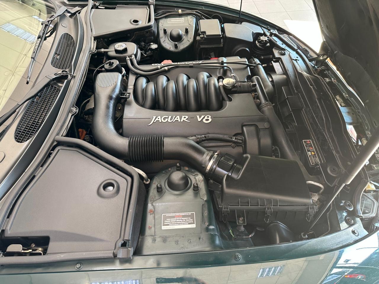 JAGUAR XK8 COUPE' UNICOPROP. PARI AL NUOVO ISCRITTO ASI