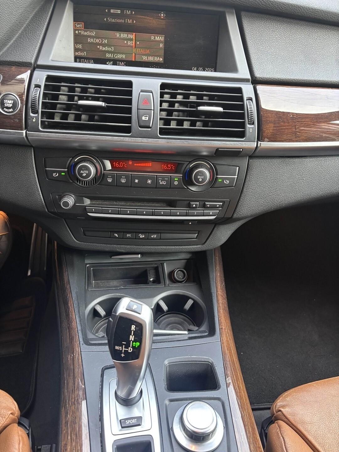 BMW X5 3.0 d 7 POSTI- TETTO APRIBILE