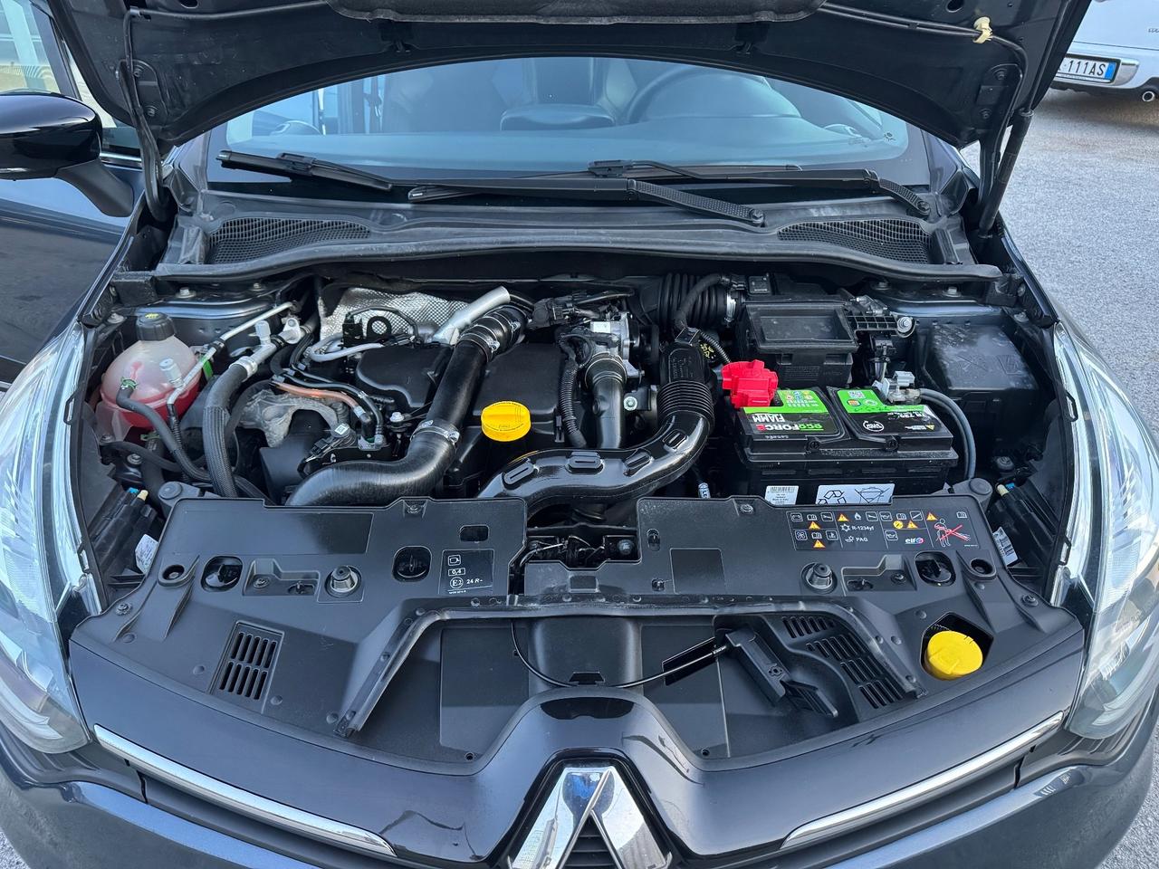 Renault Clio Sporter dCi 8V 75 CV Duel2