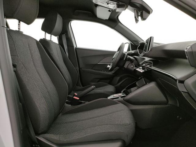 PEUGEOT 2008 Hybrid 145 e-DCS6 Style