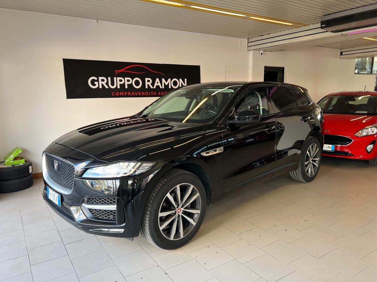 Jaguar F-Pace 2.0 D 240 CV AWD aut. Pure