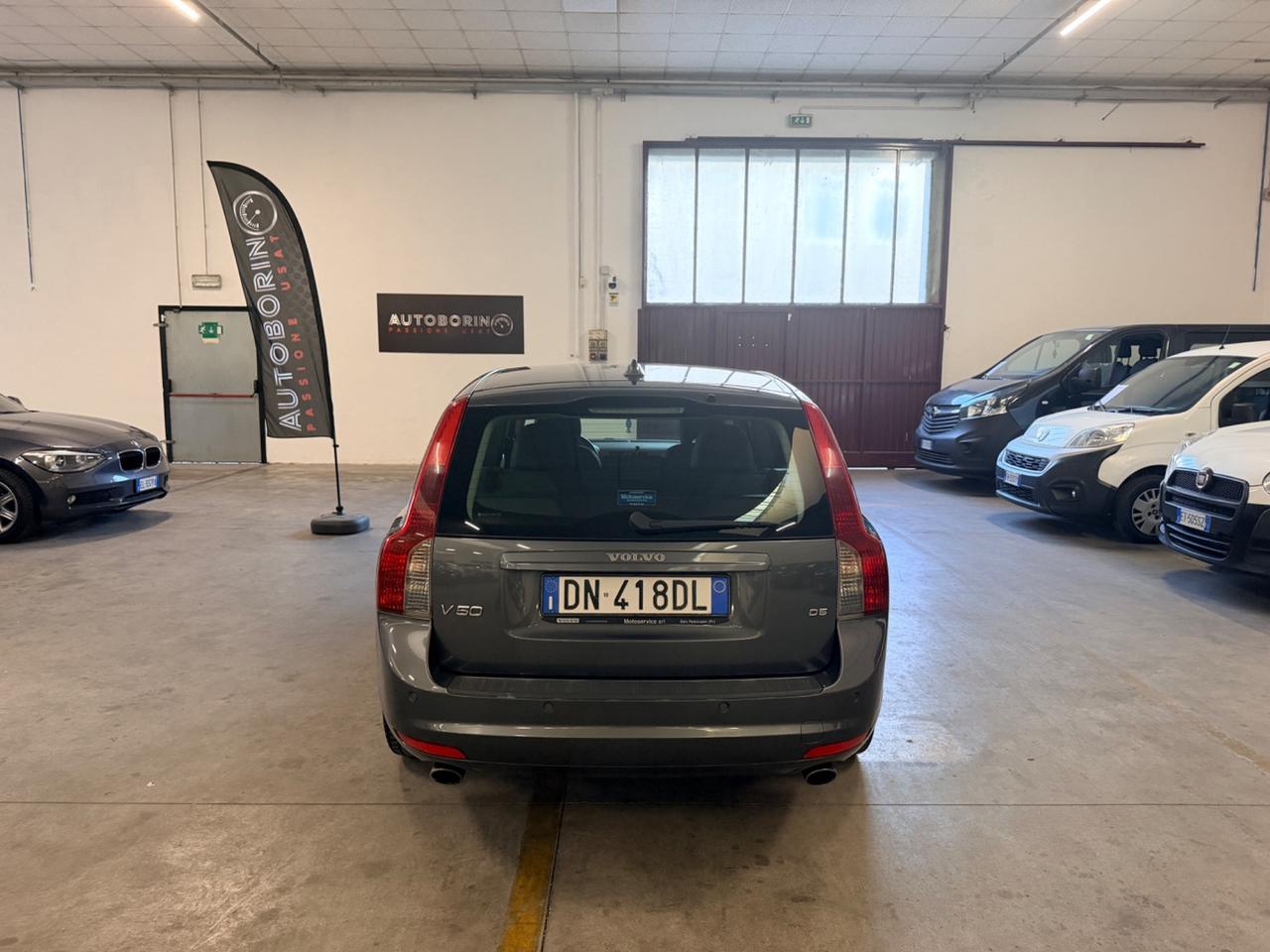Volvo V50 2.4 D5 cat Momentum