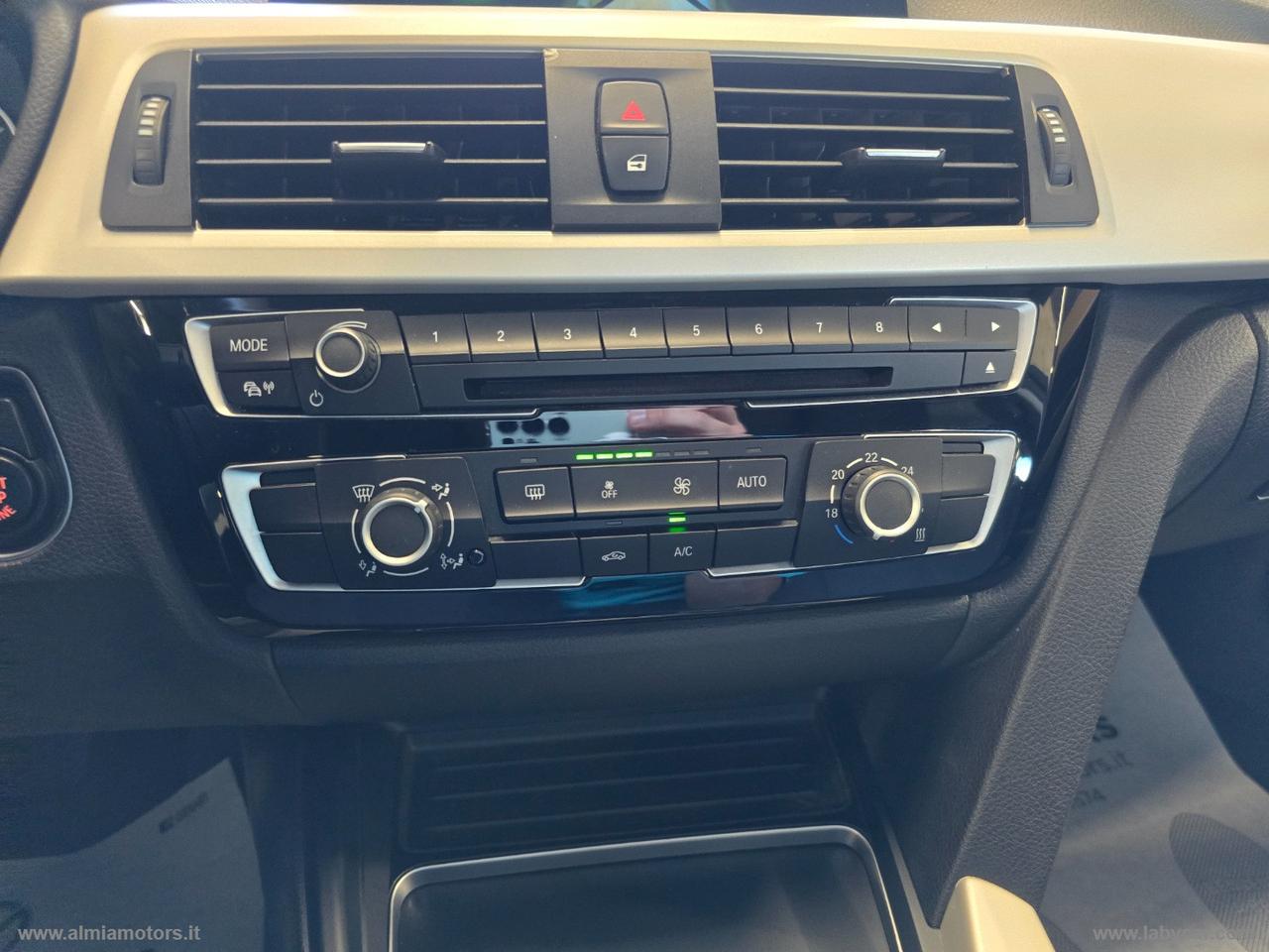 BMW 320d xDrive Touring