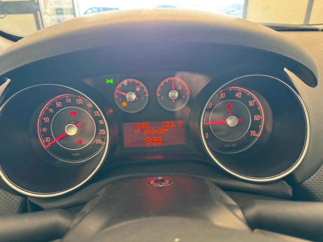 Fiat Punto Evo 1.3 MJET 75CV PERFETTA PER NEOPATENTATI