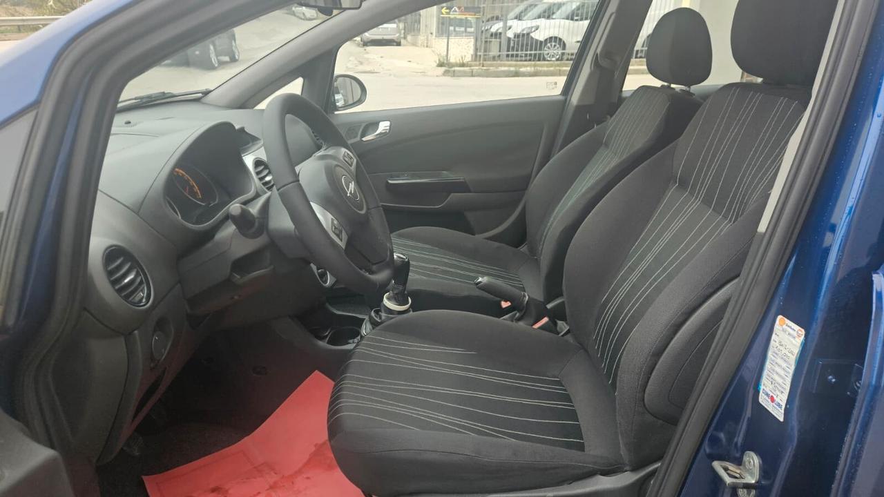 Opel Corsa 1.3 95CV 5 porte