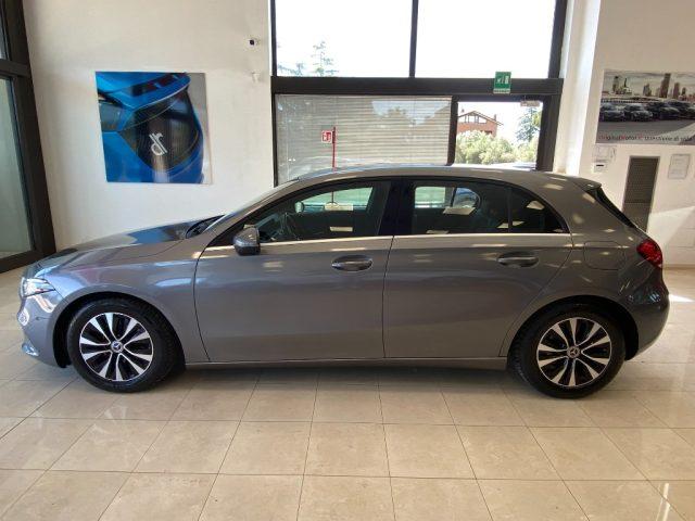 MERCEDES-BENZ A 180 d Sport