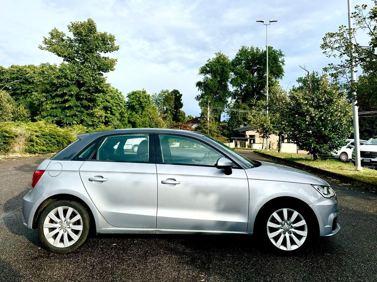 Audi A1 1.4 TDI S tronic Metal plus