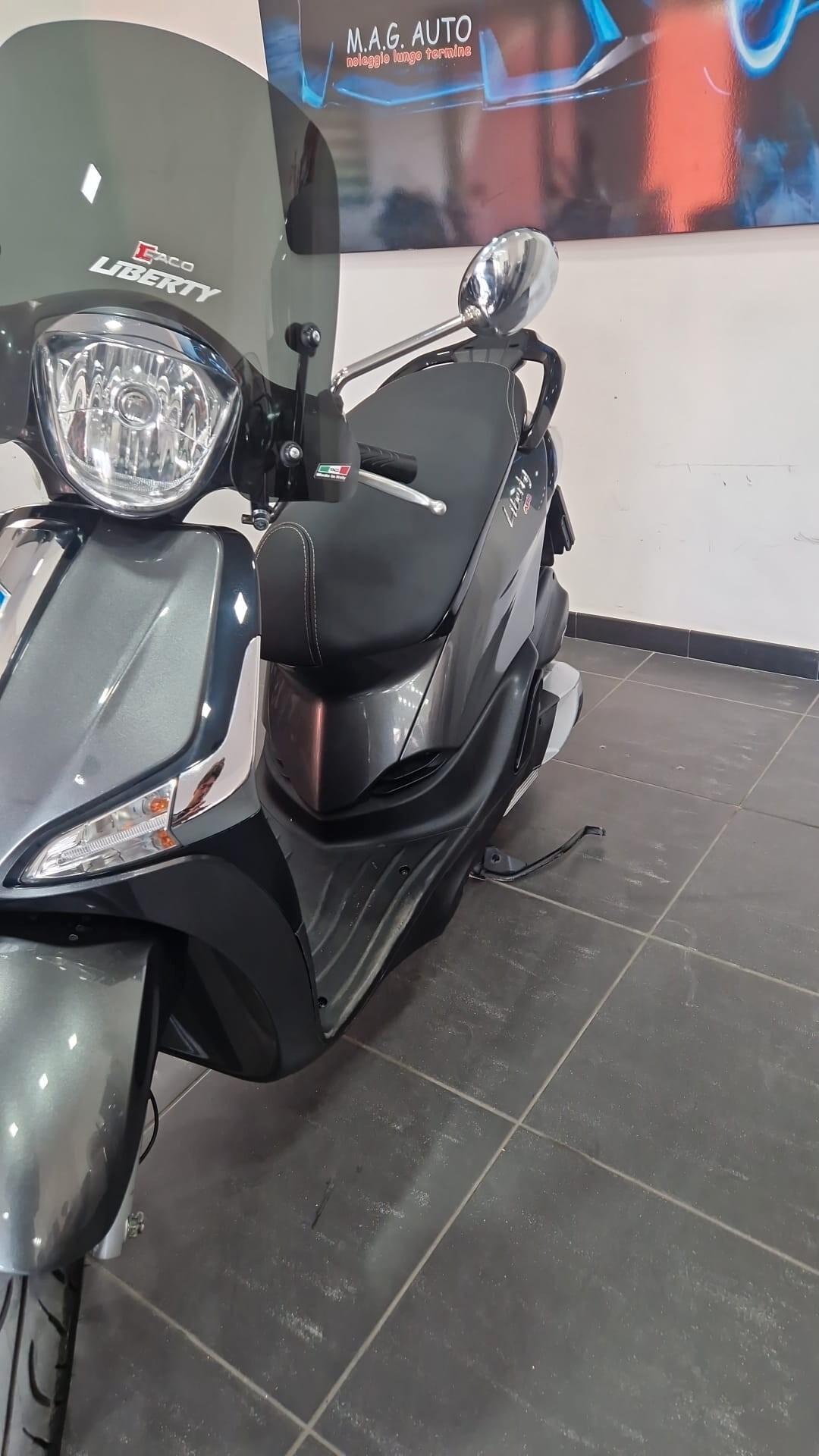 Piaggio Liberty S 125 BASE
