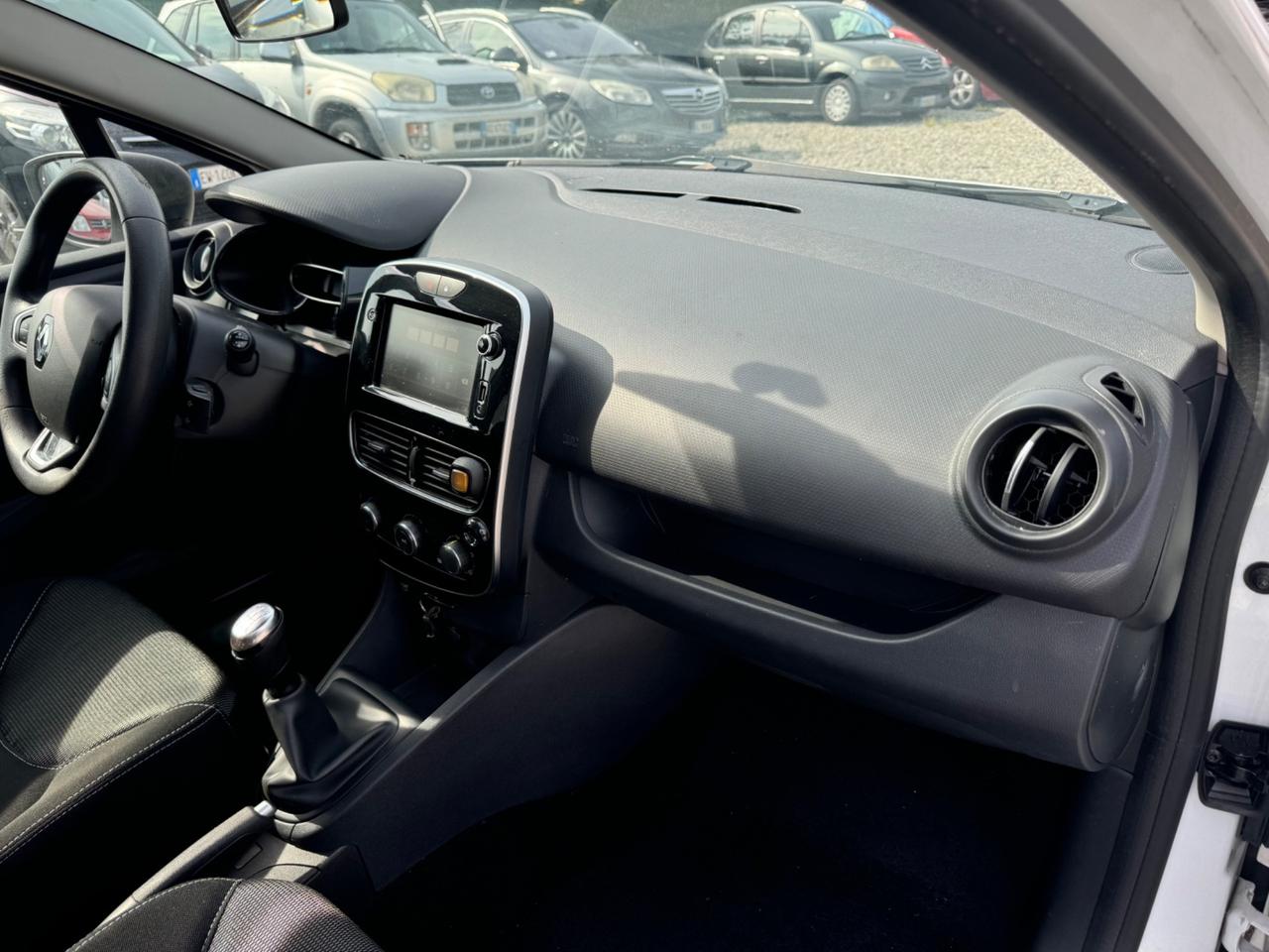 Renault clio